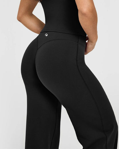 LuxeFlex™ - Straight Leg Pants